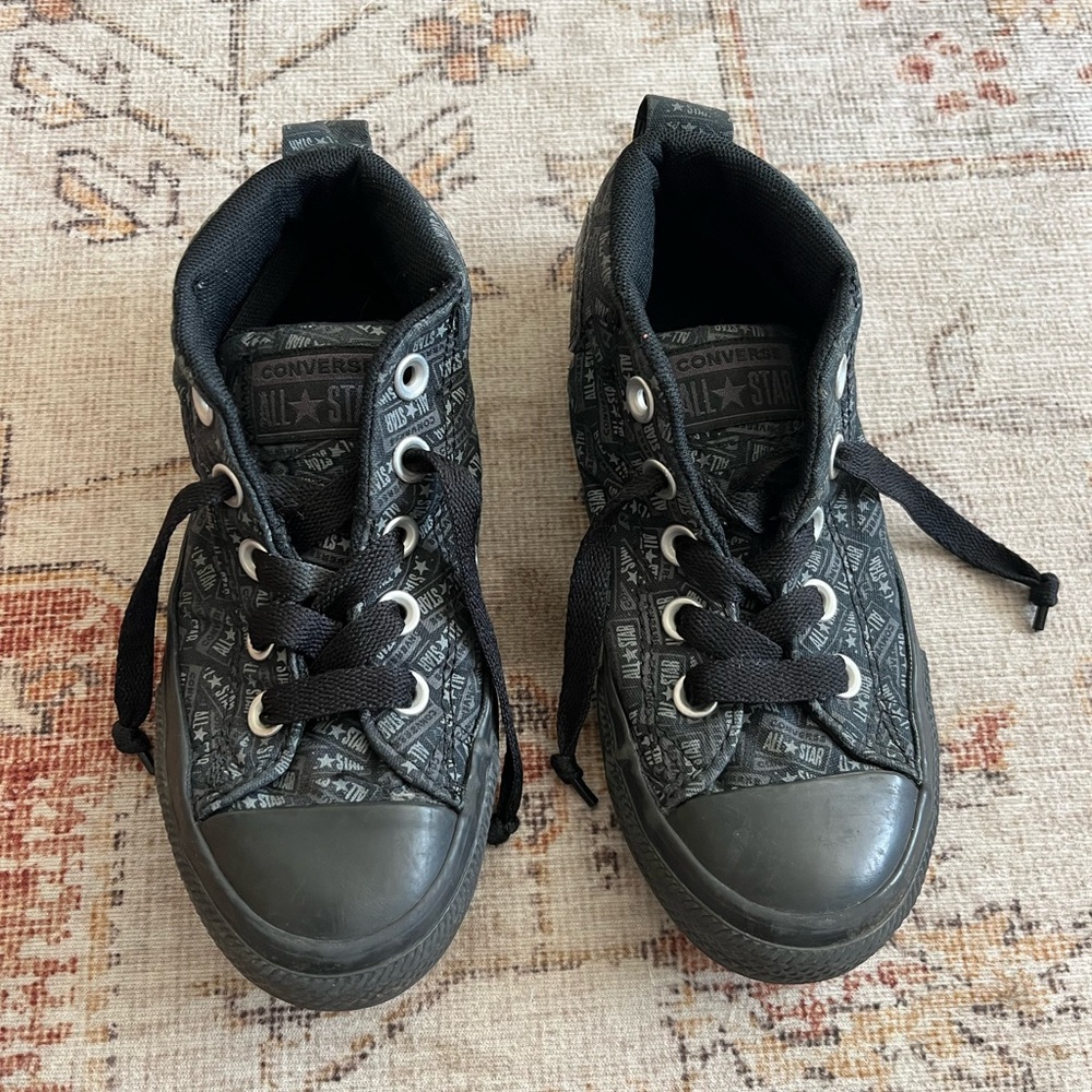 Converse Chuck Taylor All Star Street Mid-Top Sneaker